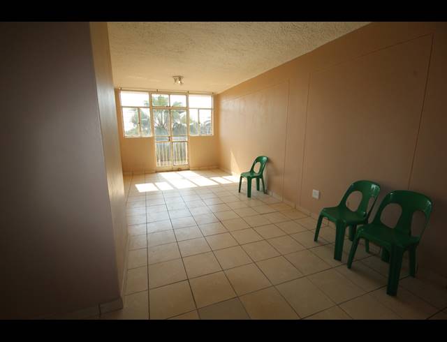 3 BEDROOM APARTMENT FOR SALE IN SINOVILLE